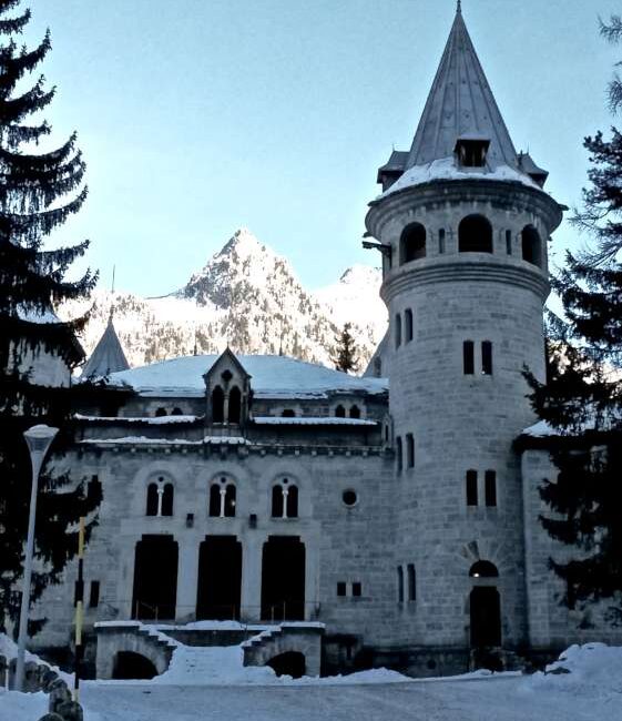 Castel Savoia inverno